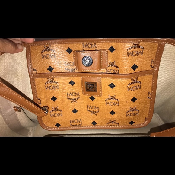Used MCM visetos bag - Picture 7 of 9